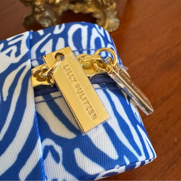 Lilly Pulitzer Quilted Travel Jewelry Case – Martinique Blue Zee Bebe – New - Picture 10 of 13